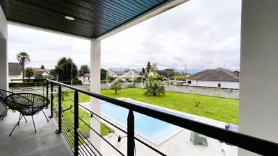 Maison - 165 m² - 7 pièces