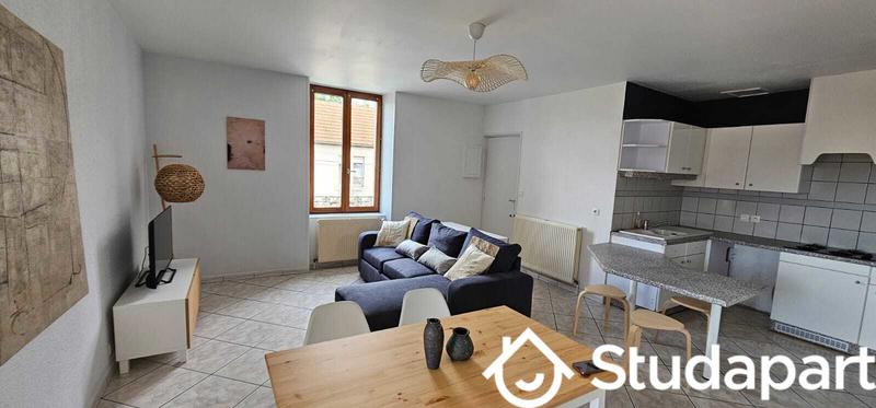 Chambre - 12 m² - 1 pièce