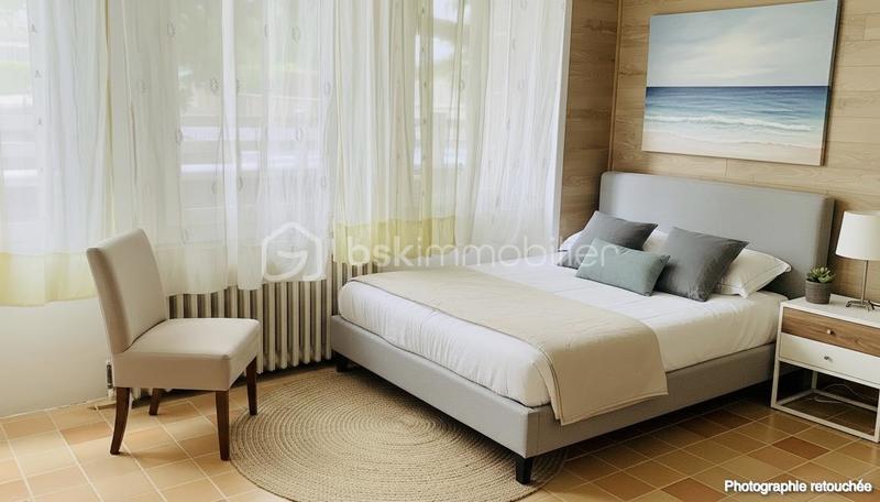 Maison en pierre - 241 m² - 10 pièces