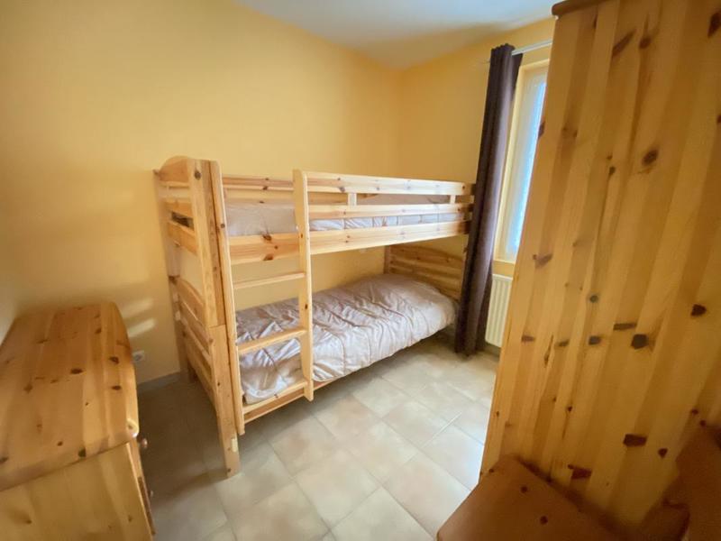 Propriété - 420 m² - 17 pièces