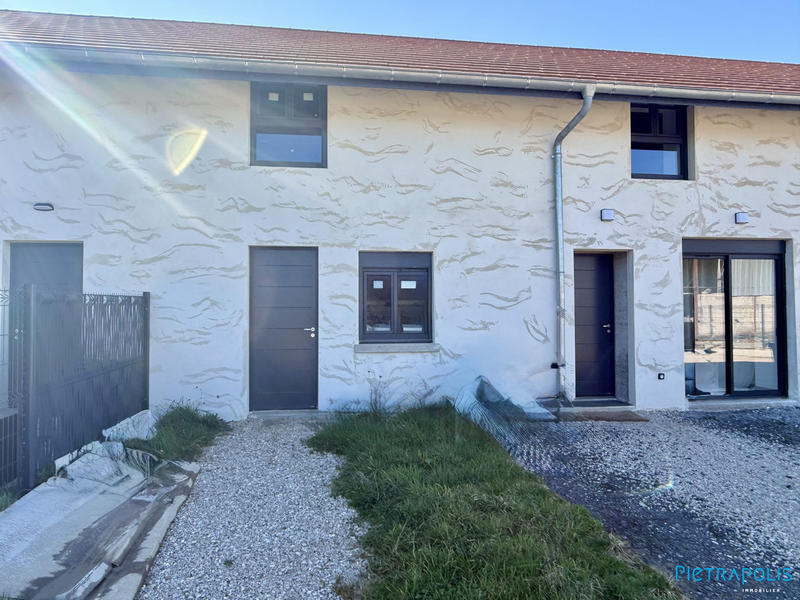 Maison ancienne - 108 m² - 4 pièces