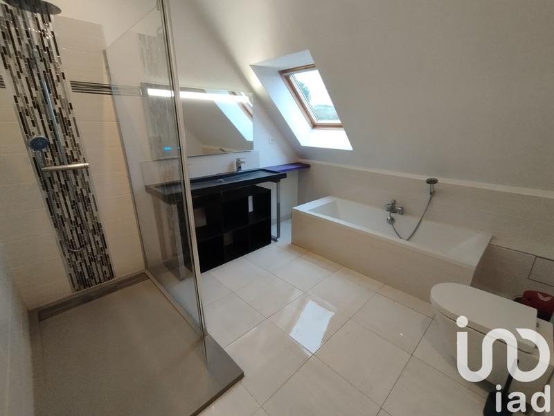 Maison - 178 m² - 7 pièces