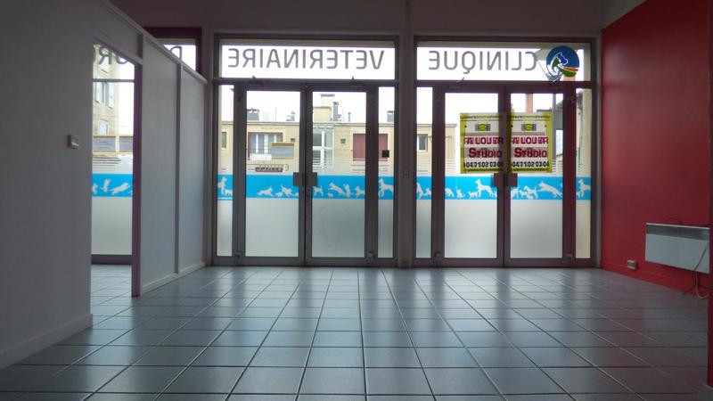 Local commercial - 208 m² - 6 pièces