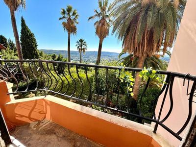 Appartement - 84 m² - 3 pièces