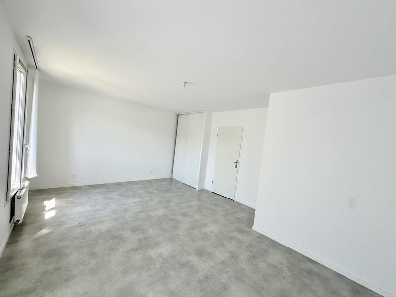 Maison - 84 m² - 4 pièces