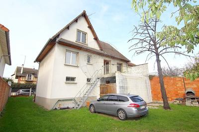 Maison - 155 m² - 10 pièces