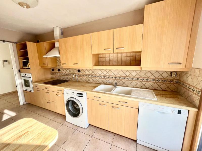 Appartement - 76 m² - 3 pièces