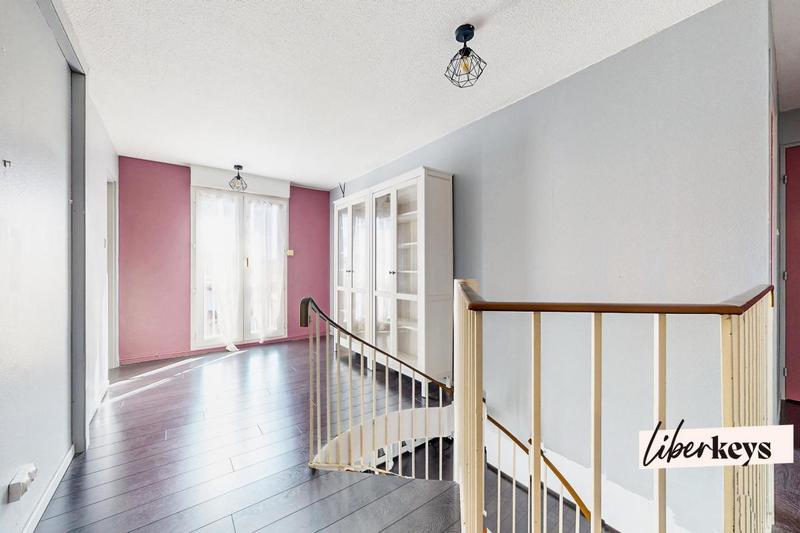 Duplex - 73 m² - 4 pièces