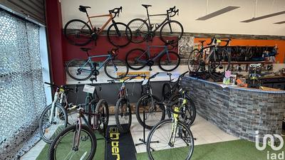 Local commercial - 81 m²