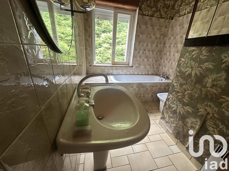 Maison - 95 m² - 5 pièces