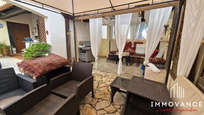 Maison - 176 m² - 7 pièces