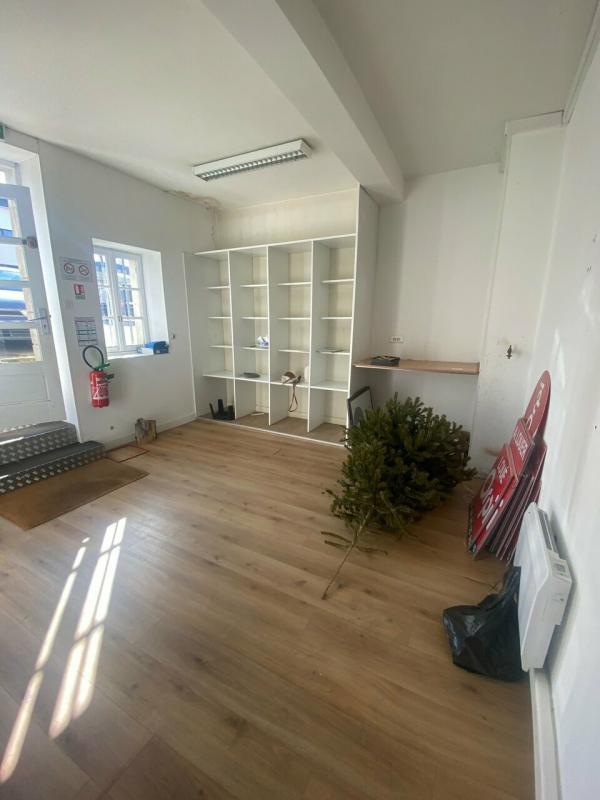 Local commercial - 95 m²