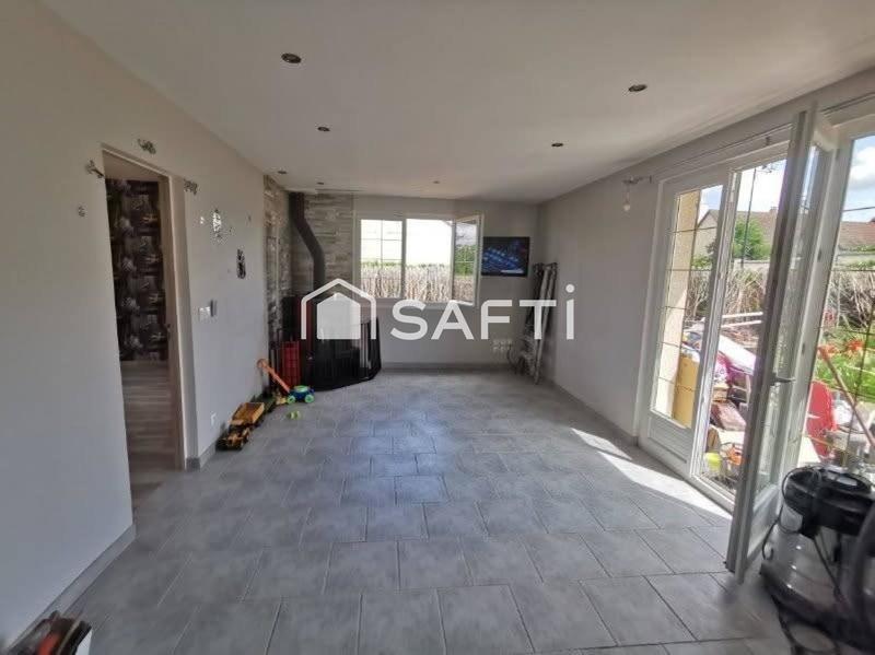 Maison - 99 m² - 6 pièces