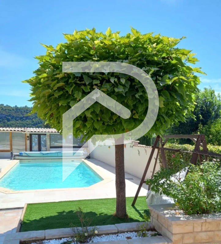 Villa - 82 m² - 5 pièces