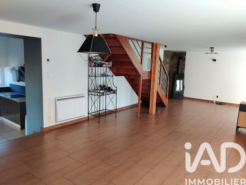 Maison - 103 m² - 5 pièces