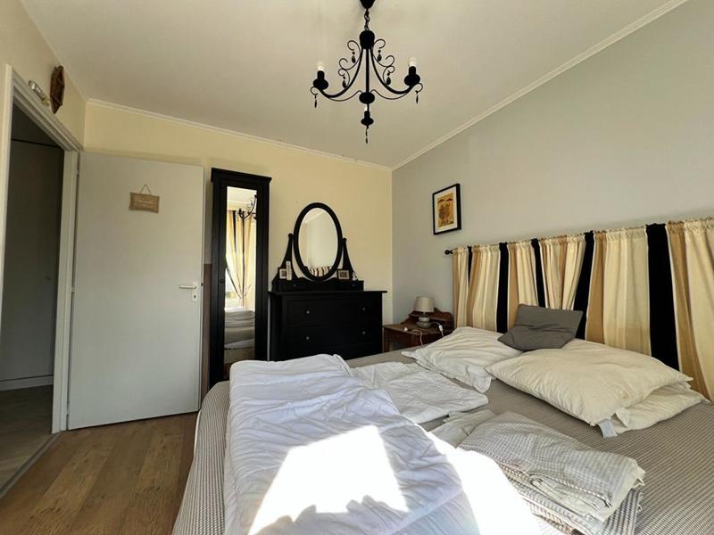 Appartement - 146 m² - 5 pièces