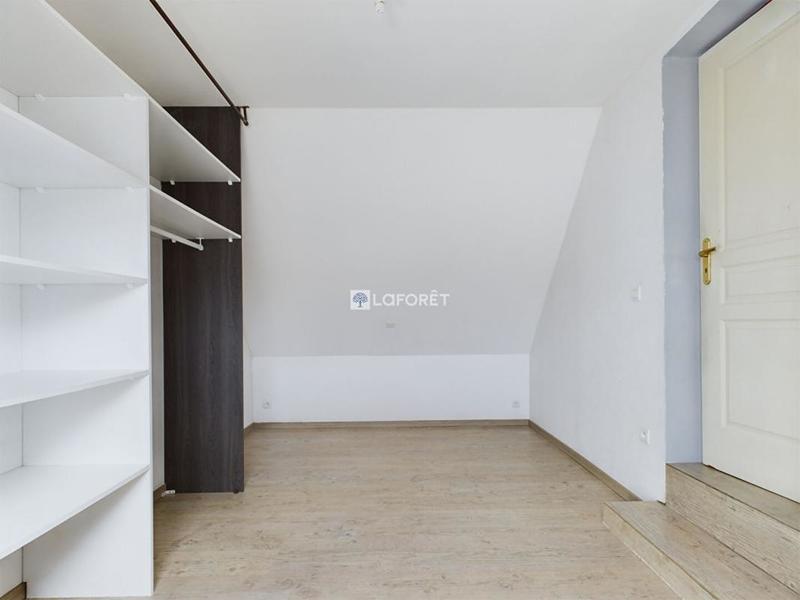 Maison - 98 m² - 5 pièces