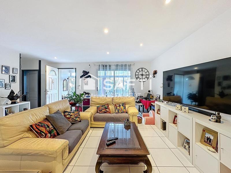 Maison - 142 m² - 4 pièces