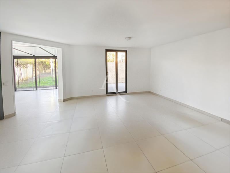 Maison - 115 m² - 6 pièces