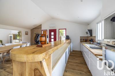 Maison - 120 m² - 4 pièces