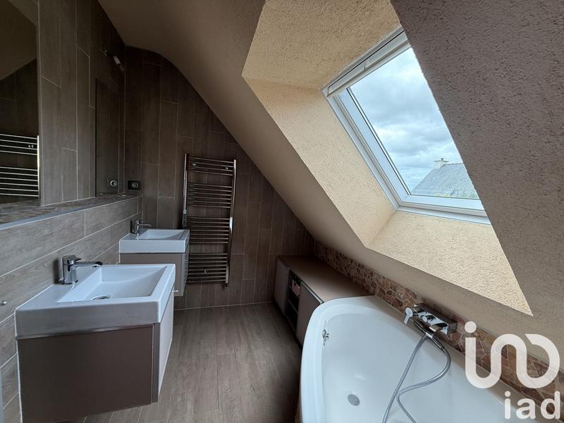 Maison - 135 m² - 5 pièces