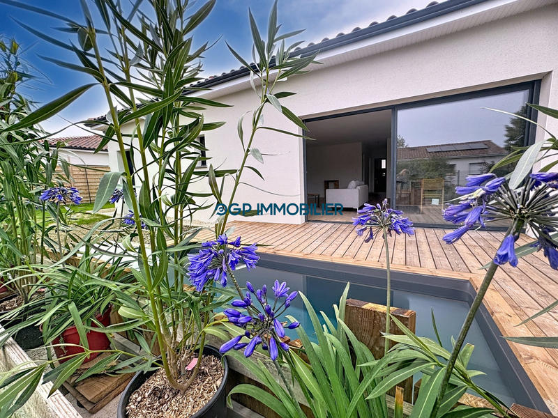 Maison - 110 m² - 4 pièces