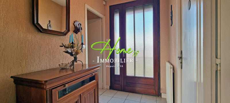 Maison - 85 m² - 4 pièces