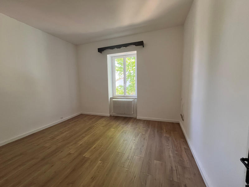 Maison - 185 m² - 7 pièces