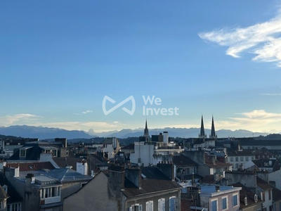 Appartement - 130 m² - 5 pièces