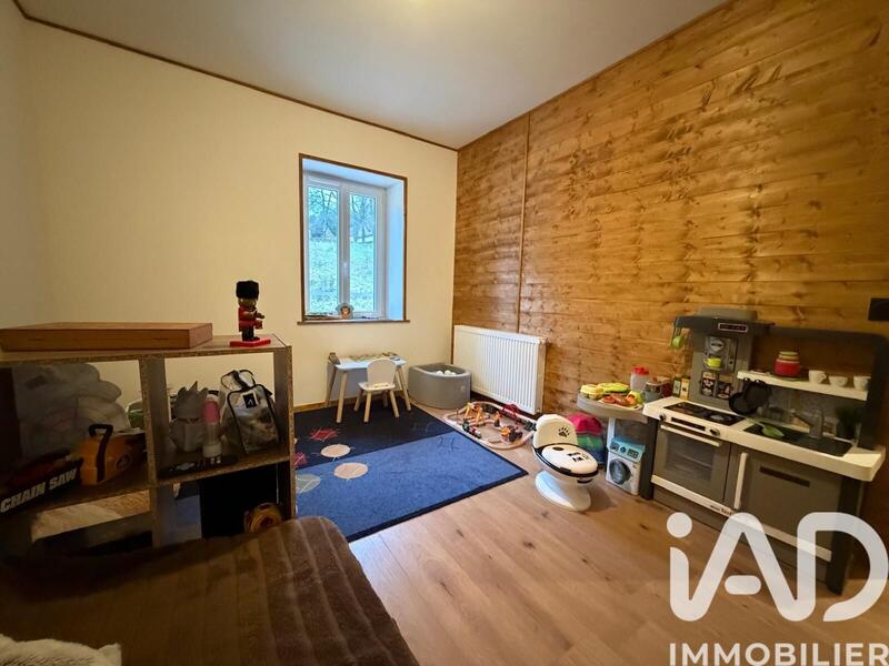Maison - 100 m² - 4 pièces