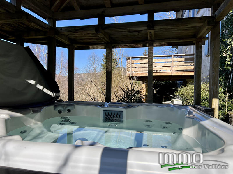 Ferme - 300 m² - 5 pièces