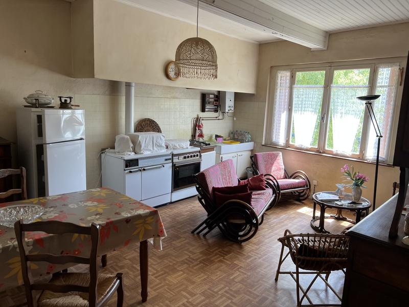 Maison - 99 m² - 4 pièces