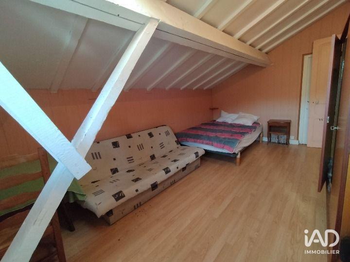 Maison - 234 m² - 11 pièces