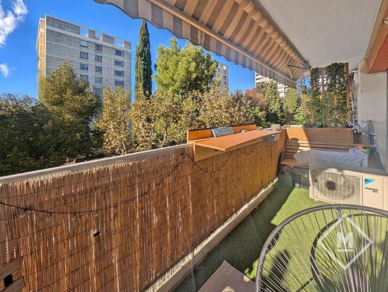 Appartement - 81 m² - 4 pièces