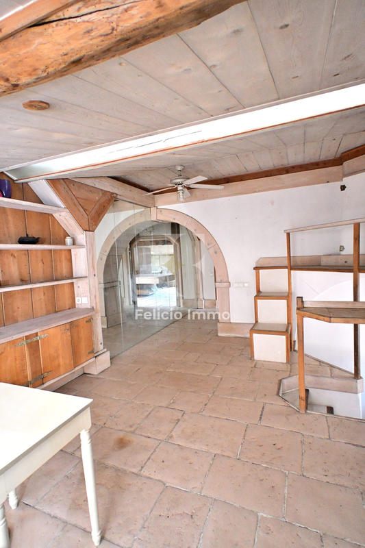 Immeuble - 152 m² - 2 pièces