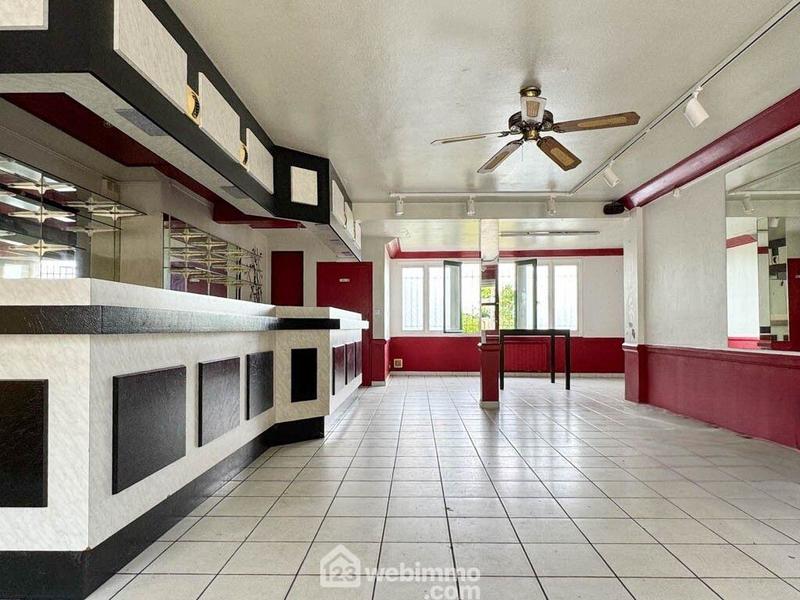 Maison - 110 m² - 4 pièces