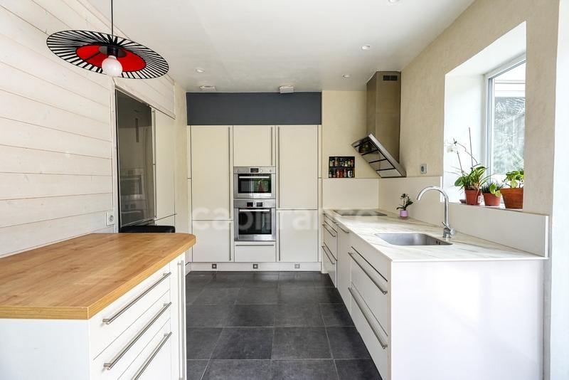 Maison - 188 m² - 6 pièces