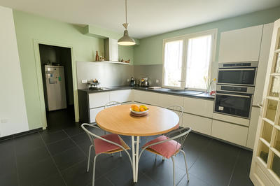 Maison - 195 m² - 6 pièces