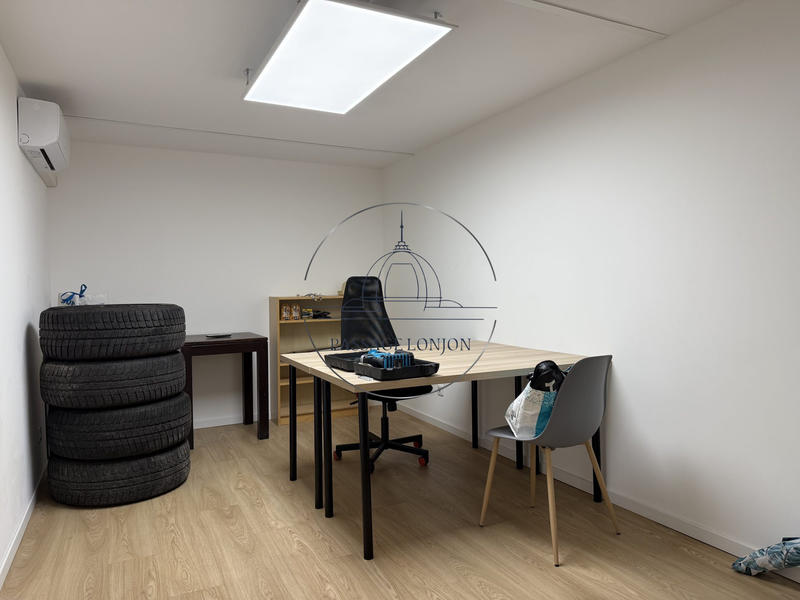 Bureau - 63 m² - 4 pièces