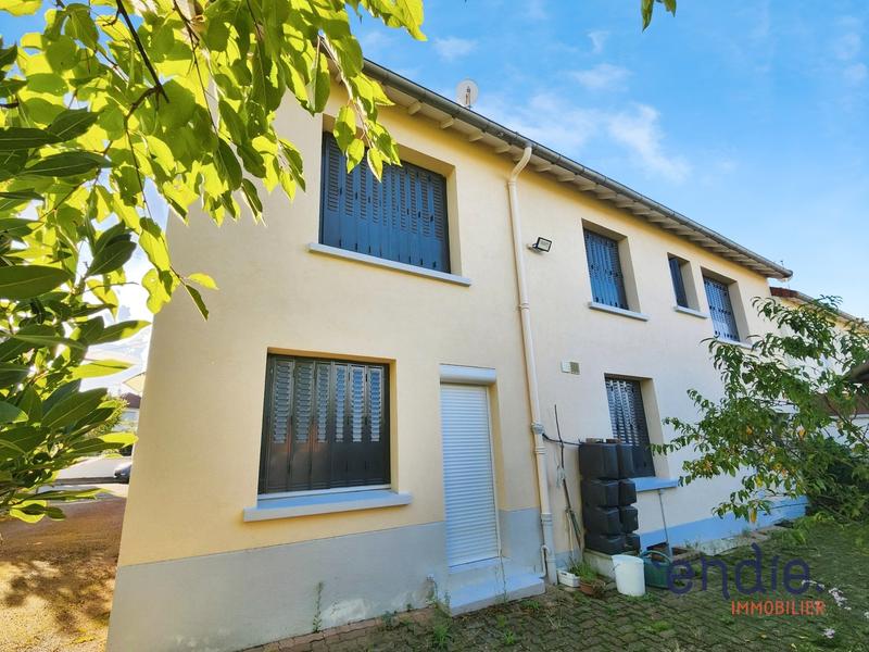 Maison de ville - 159 m² - 7 pièces