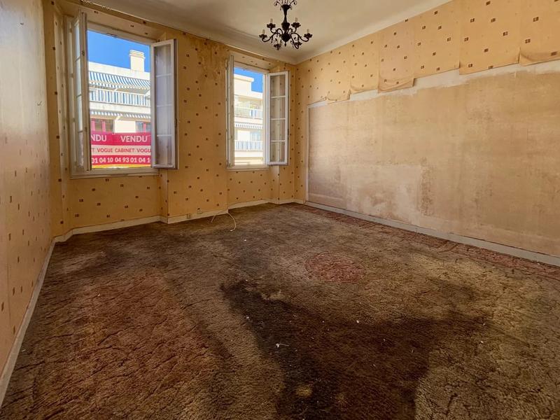 Appartement - 85 m² - 4 pièces