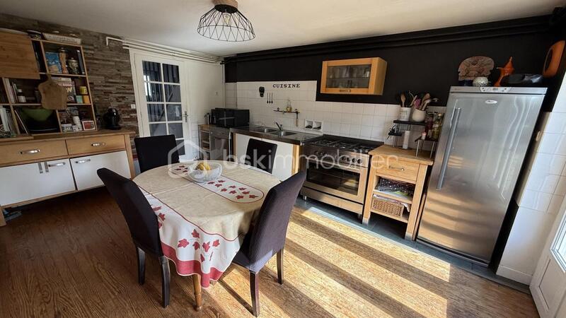 Maison - 185 m² - 7 pièces