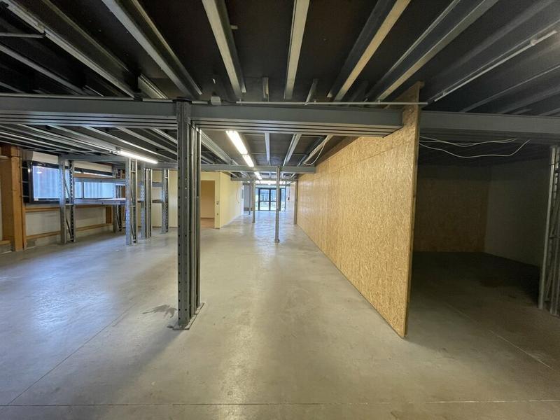 Local commercial - 300 m²
