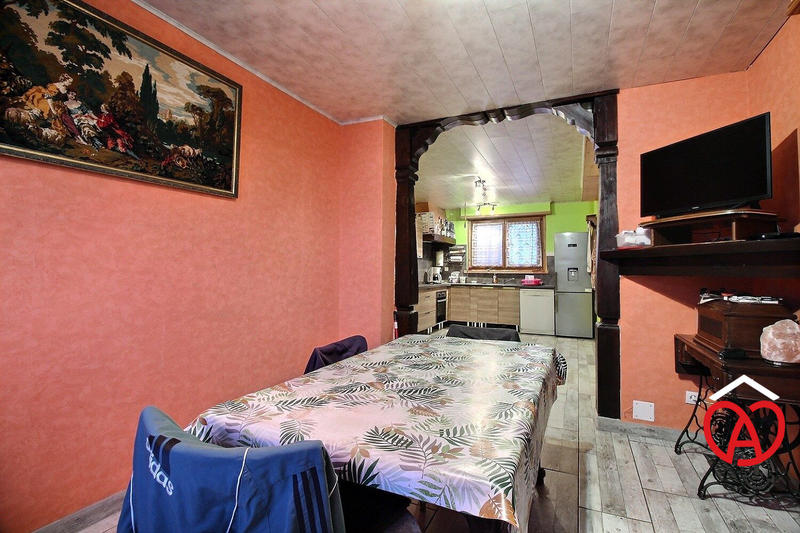 Maison ancienne - 243 m² - 9 pièces