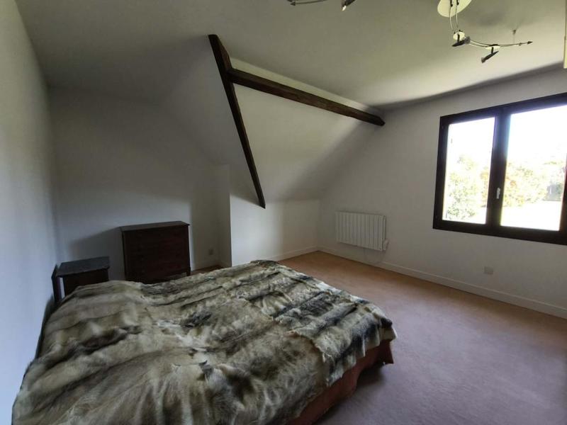 Maison - 110 m² - 8 pièces