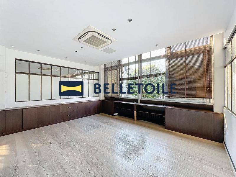 Bureau - 435 m²