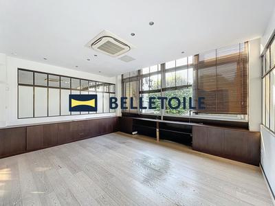 Bureau - 435 m²