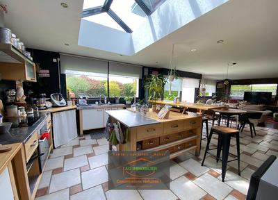 Maison - 158 m² - 6 pièces