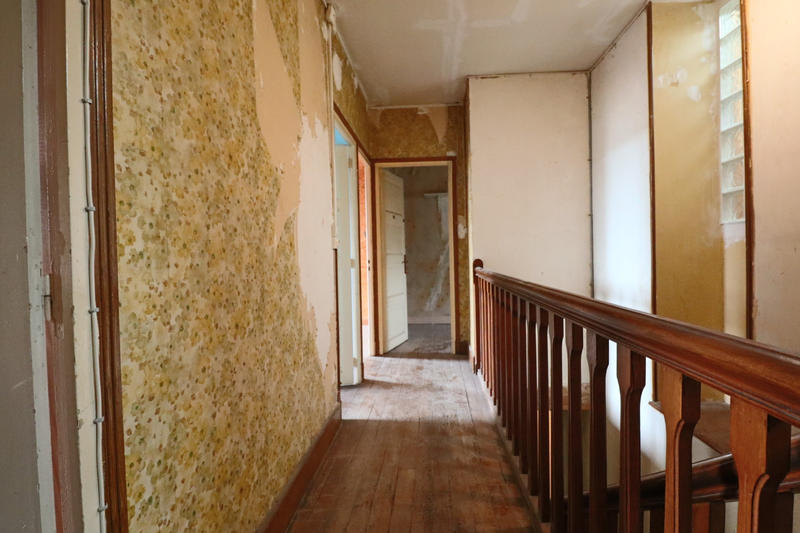 Maison - 232 m² - 11 pièces