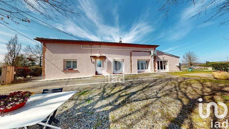 Maison - 372 m² - 12 pièces